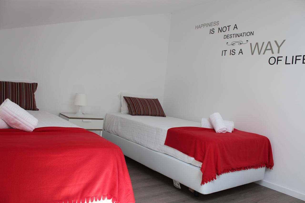 Uau Hostel Figueira da Foz Luaran gambar