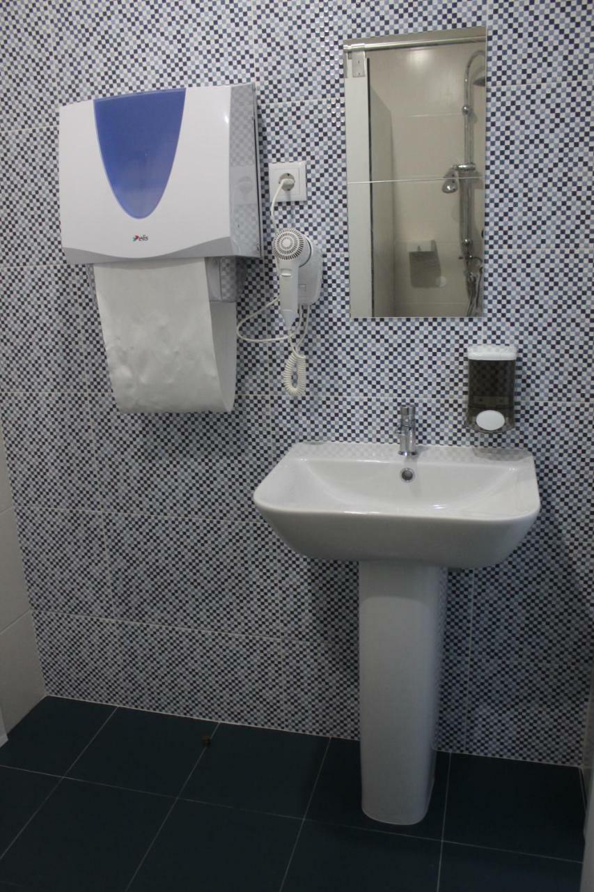 Uau Hostel Figueira da Foz Luaran gambar